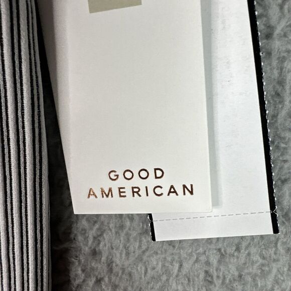 Good American Seamless Ribbed Leggings S/M White Gray Compression NWT - Picture 8 of 14